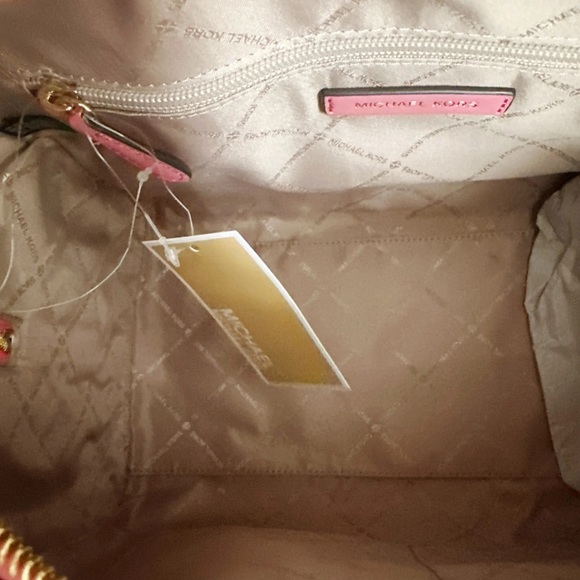 MICHAEL KORS JET SET TRAVEL MEDIUM SATCHEL SHOULDER DUFFLE BAG MK TEA ROSE MULTI - Picture 7 of 9